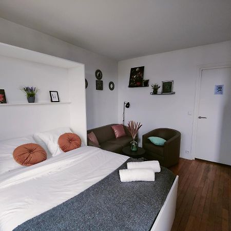 Studio Neuilly Seine - Champs Elysees - La Defense Appartement Buitenkant foto